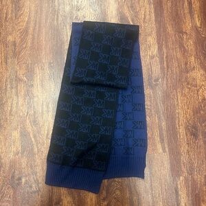 Michael Kors Men's Scarf in Black and Navy